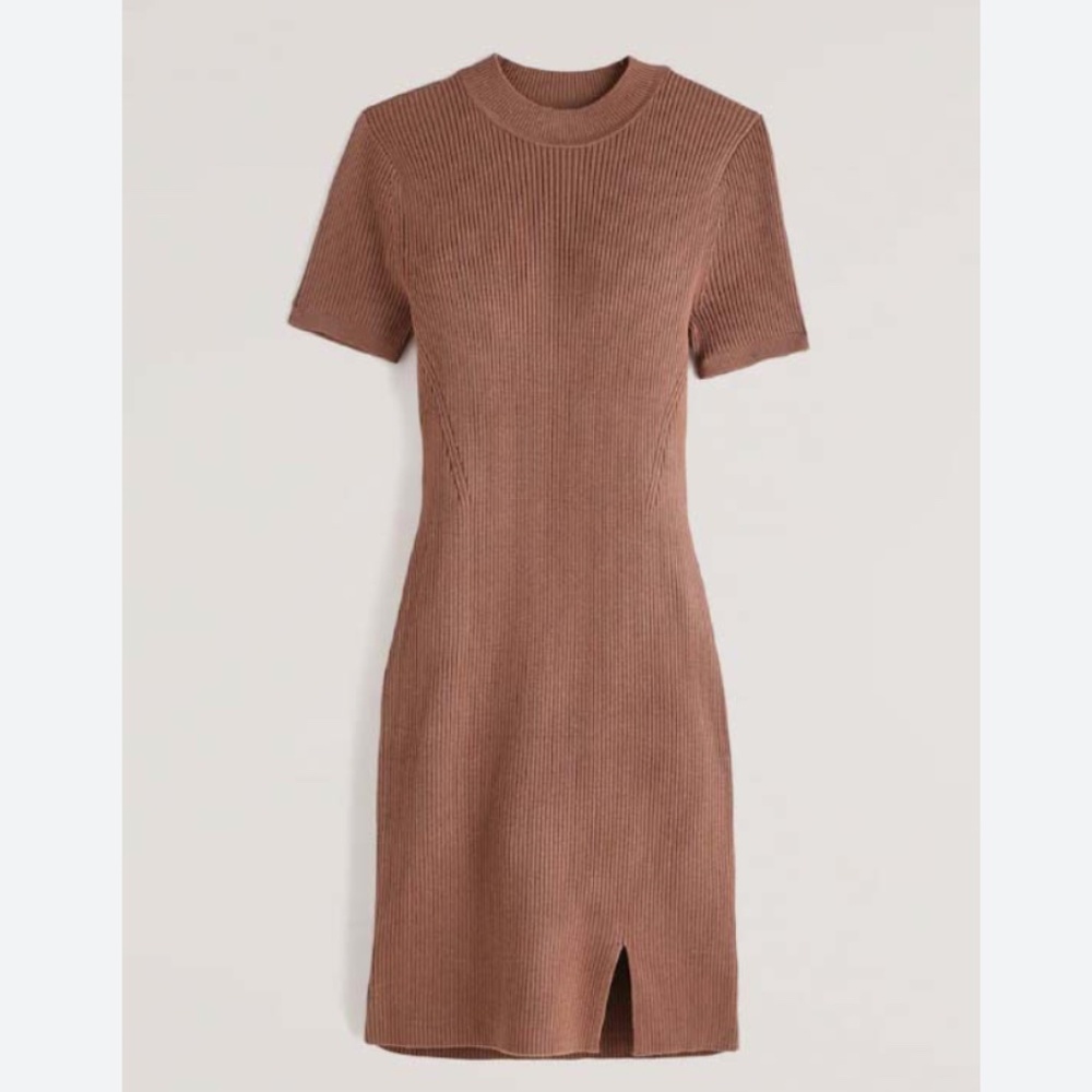 Abercrombie & Fitch Short Sleeved Ribbed Mock Neck Sweater Dress